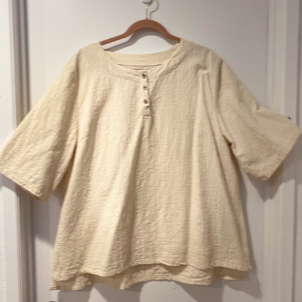 Brand never worn linen